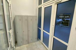 комерційна за адресою Деміївська вул., 13