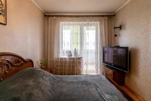 квартира за адресою Івана Миколайчука вул., 15