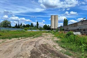 комерційна за адресою Старокиївське шосе 21 км, 10а