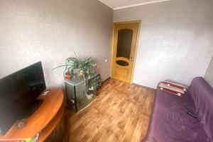 квартира за адресою с. Котляри (Комунар), Миру, 8