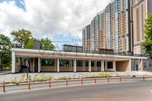 комерційна за адресою Велика Васильківська вул., 37