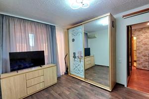 квартира за адресою Рубіновий бульв., 5