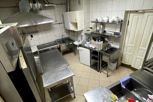 комерційна за адресою Данила Галицького пл., 4