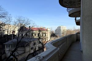 квартира за адресою Військовий узвіз, 1