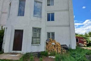 комерційна за адресою Цегельна вул., 50