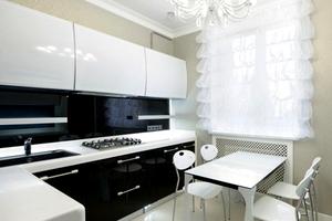 квартира за адресою Практичная, 2