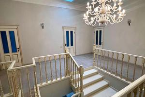 комерційна за адресою Тіниста, 8