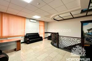 коммерческая по адресу Жупанатська, 1
