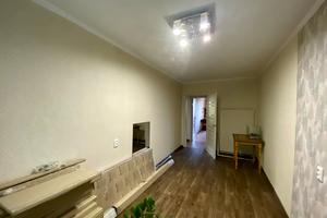 квартира по адресу Строителей ул., 18а