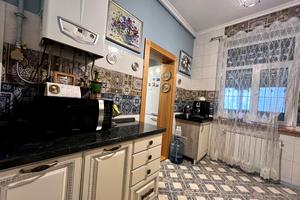 будинок за адресою Богдана Хмельницького вул.