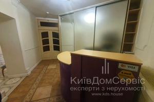 комерційна за адресою Володимира Івасюка просп. (Героїв Сталінграду), 20