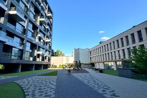 квартира за адресою Під Дубом вул. (Космонавтів), 26-Б