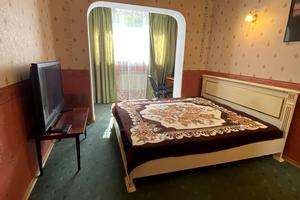 квартира за адресою Рональда Рейгана вул., 4-А