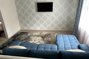 квартира за адресою Автокразівський бульв., 24