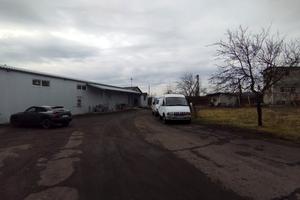 комерційна за адресою Центральна, 27