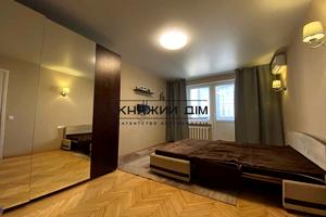 квартира за адресою Вереснева вул., 5