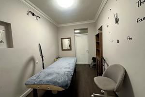комерційна за адресою Канатна вул., 60