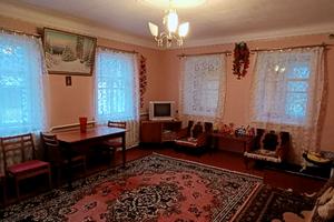 дом по адресу Центральна