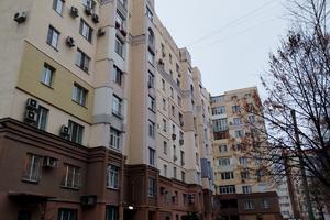 квартира за адресою Нескорених вул., 32б