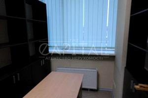 комерційна за адресою Соборності просп. (Возз'єднання), 1