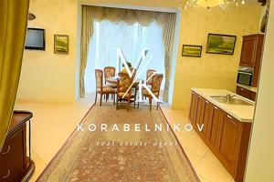 дом по адресу Просвещения ул., 12