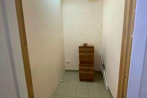 комерційна за адресою Академіка Сахарова вул., 30