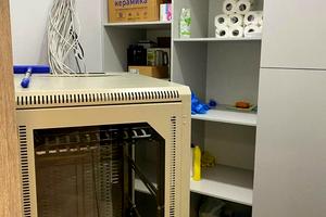 комерційна за адресою Кловський узвіз, 7a