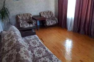 квартира по адресу Строителей ул., 8