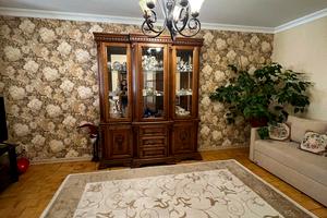 квартира за адресою Гната Хоткевича вул., 75А