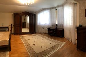 будинок за адресою с. Петропавлівська борщагівка, Лісова вул.