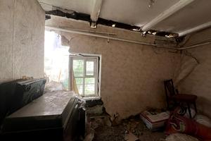 участок по адресу с. Любимовка, центральна, 55