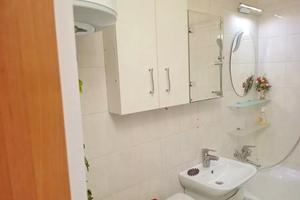 квартира за адресою Торгова вул., 13