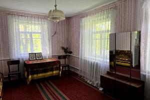 будинок за адресою с. Лагодинці, Лісова, 1