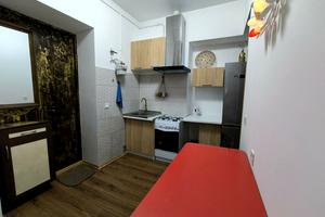 квартира за адресою Рене Декарта вул., 3