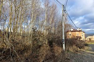 участок по адресу Березова