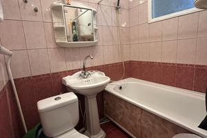 квартира за адресою 10 Квітня вул., 8