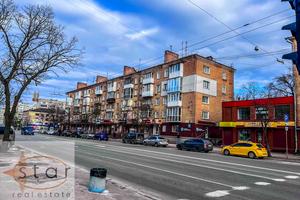 квартира за адресою Перемоги просп., 103