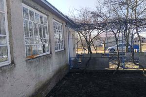дом по адресу Шкільна
