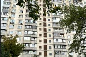 квартира за адресою Зої Гайдай вул., 9-А
