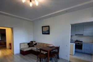 квартира за адресою Пастера вул., 44