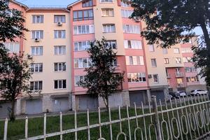квартира за адресою Тролейбусна вул., 26