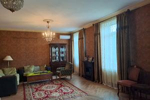будинок за адресою Яблунева