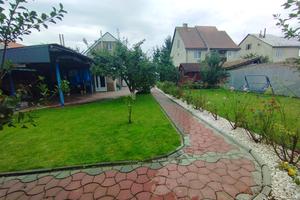 дом по адресу Центральна