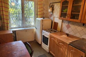 квартира за адресою Михайла Драгоманова вул. (Димитрова), 52