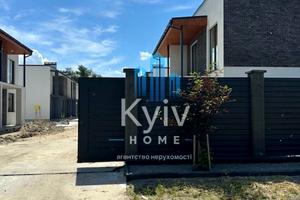 будинок за адресою Приозерна, 7