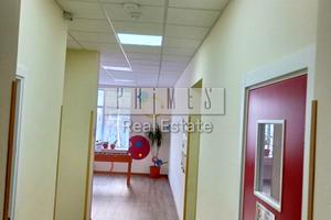 комерційна за адресою Борщагівська вул., 204 к2