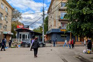 комерційна за адресою Соборна вул., 190а