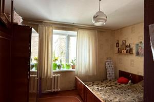 квартира за адресою Космонавтів просп., 69