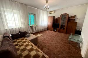 дом по адресу Радостная ул., 11