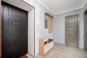квартира за адресою Курсанта Єськова вул., 26